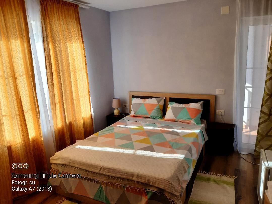 Hotel Casa Alba Năvodari Exterior foto